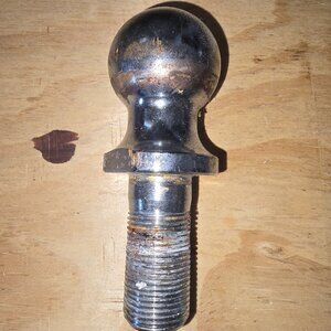 Trailer Hitch Ball 2 Inch Nut is not included